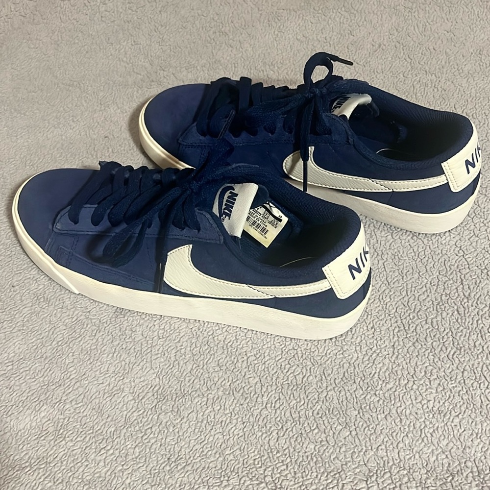 Royal blue Nike blazer originals, U.S. size 6.5W